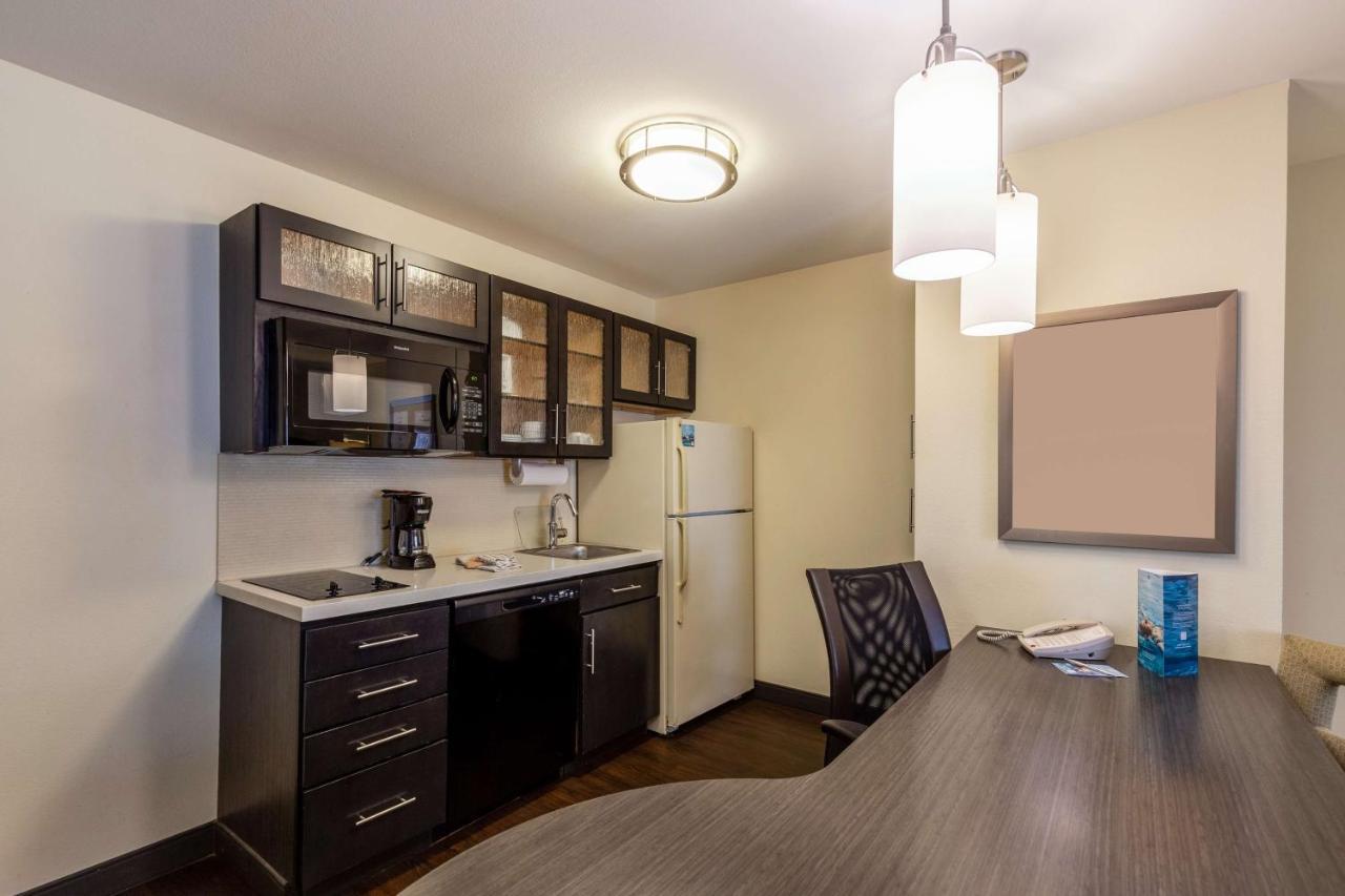 Sonesta Simply Suites St Louis مدينة ايرث المظهر الخارجي الصورة